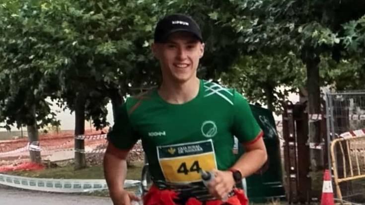 Xuhar Hernandez nagusi, eta Jare Elizondo eta Lur Ocon bigarren