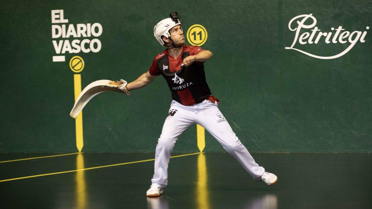 Finalerdietara pasea jokoan bihar, Zubirik eta Barrenetxeak