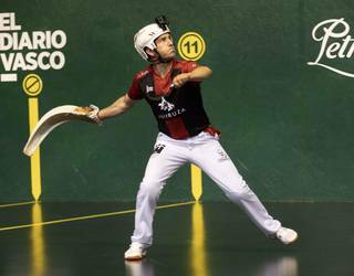 Finalerdietara pasea jokoan bihar, Zubirik eta Barrenetxeak