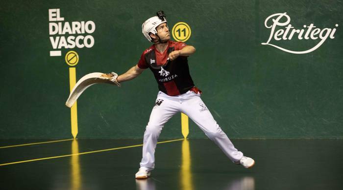 Finalerdietara pasea jokoan bihar, Zubirik eta Barrenetxeak