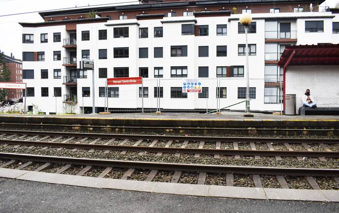 Apeaderotik geltokirainoko trenbidea zabaltzeko lanak hasiko ditu Adifek, hilabete honetan