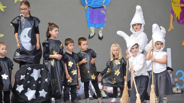 Jan-edana, musika eta giro ona nagusi, Ereñotzuko San Antonio jaietan