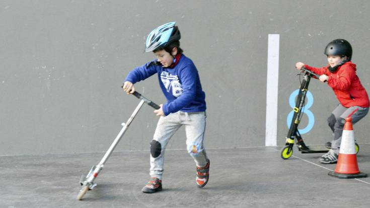 Patinaje ikastaroa haur, gazte eta  helduentzat, datozen zortzi larunbatetan