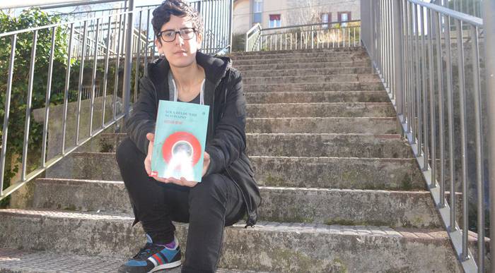 «Jendeak ni topatu nahi izan­go nau eleberrian»