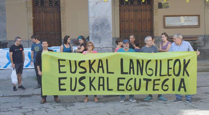 Euskal egutegia aldarrikatzeko, elkarretaratzea