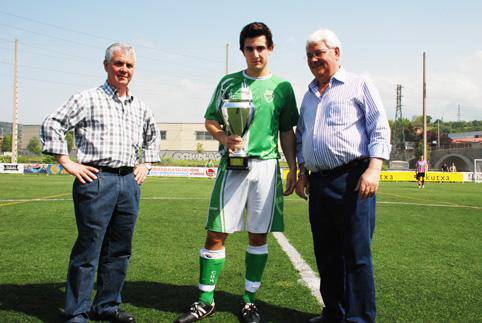 Hernani jaun eta jabe izan zen atzo Zubipen, bost gol sartuta