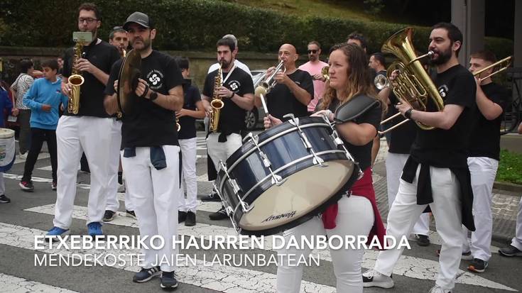 Etxeberriko haurren danborrada, Mendekoste Jaietan