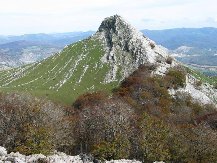 Aralarrera irteera Arainburuk, etzidamu