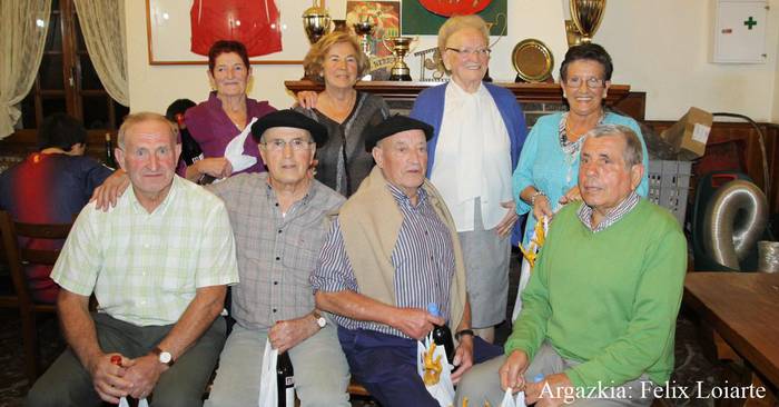 Giro ederrean ibili ziren herriko jubilatuak, asteburuan
