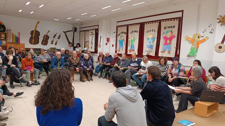 Auzo Bira hasiko da astelehenean