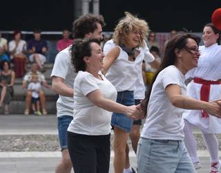 Santa Ana egun haundiarekin agur, aurtengo Santioei