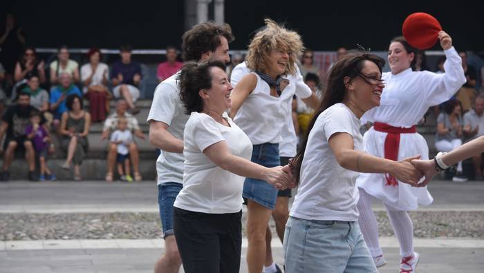 Santa Ana egun haundiarekin agur, aurtengo Santioei