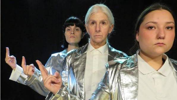 'Frankopoleon' antzezlana gaur, Erriberan