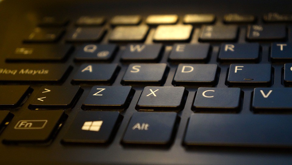 Herriko negozioen digitalizazioa lantzeko ikastaroak antolatu dituzte