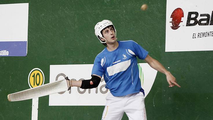 Semifinalerako pasea jokoan gaur, Barrenetxeak