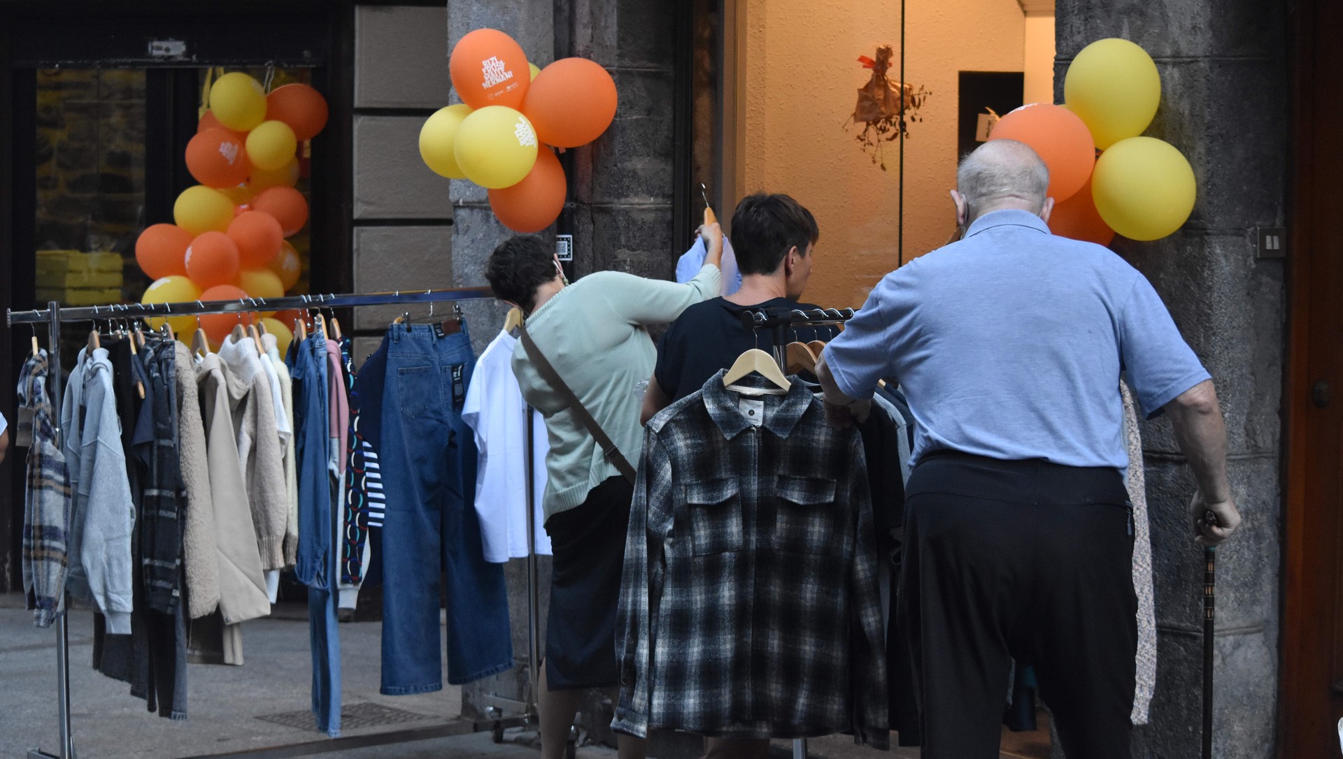 Merkataritzaren Festa ospatuko dute gaur, herriko 80 establezimenduk
