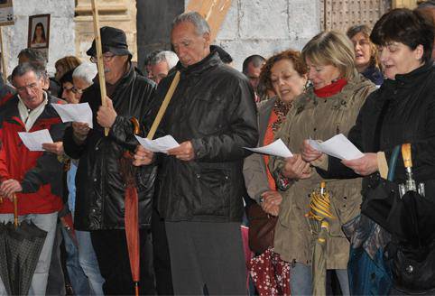«Denon artean urtuko degu kartzeletako beruna»