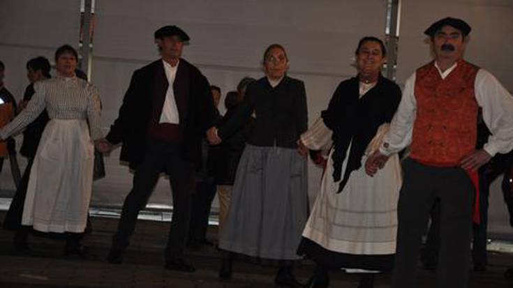 Dantza baino hoberik ez, gorputza berotzeko 