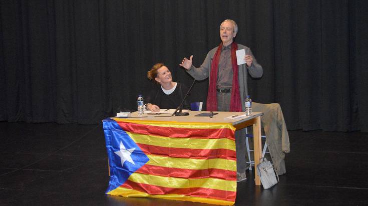«Gora Kataluniar Errepublika! Eta gora Euskal  Errepublika!»