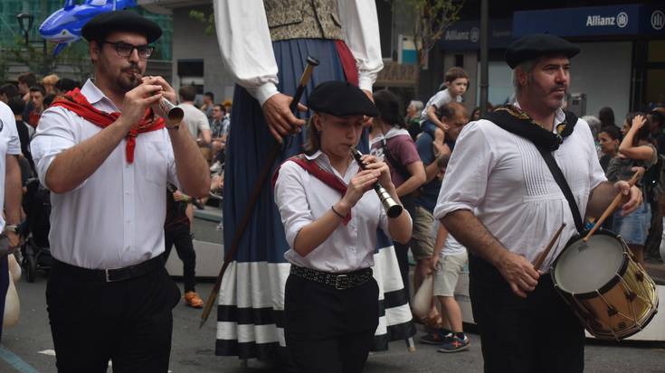 Danbor ikastaroa, dultzaineroekin jotzeko