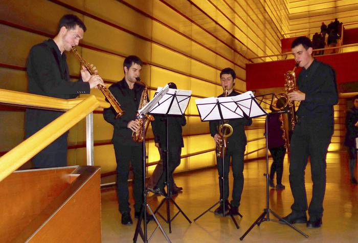 Jazz doinuak gaur, Easo Jazz Orkestra eta Zero Sax Quartet taldeen eskutik
