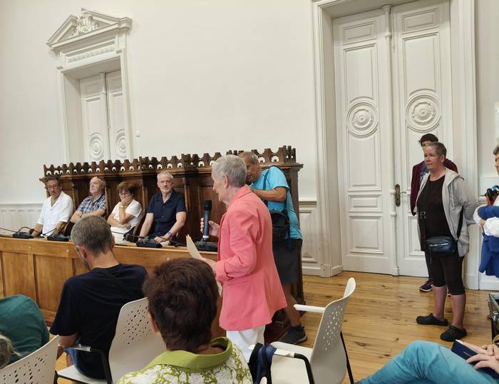 «Etorkizuna askatasunez erabakitzeko eskubidea aitortzea» onartu da