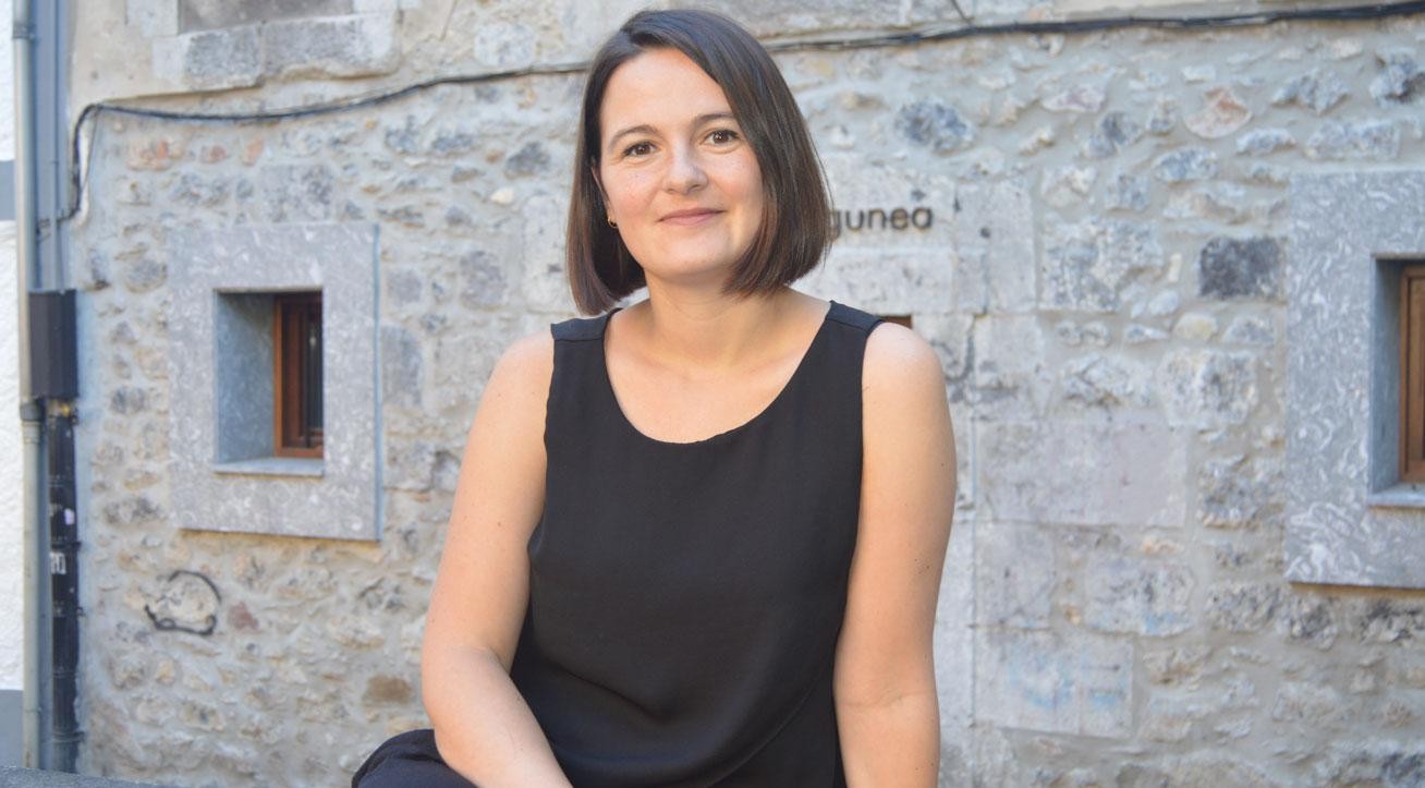 «Liburuak umore kutsu haundi bat hartu du eta irakurri dutenek hori nabarmendu dute»