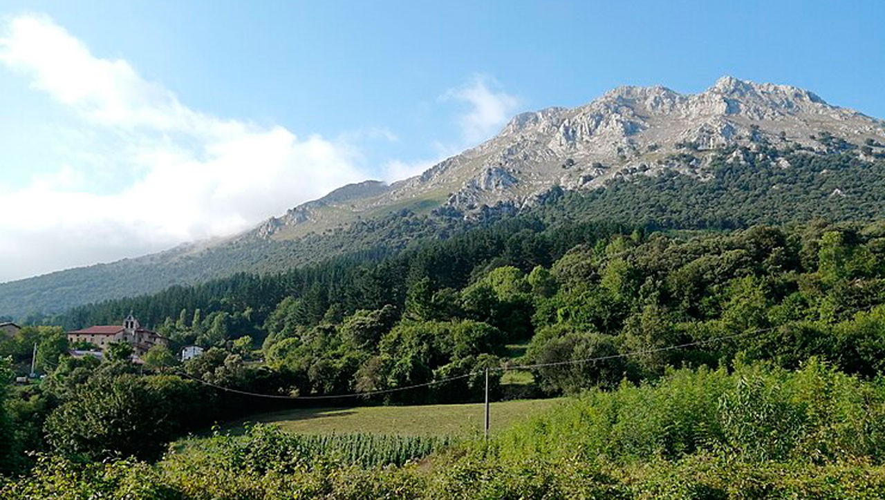 Eibar eta Elgeta artean, mendi, baso, eta landa-herriak ezagutuz