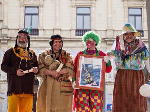 Axeri Dantza, gazteen bazkaria eta Mozorro Festa, gaur Inauterietan