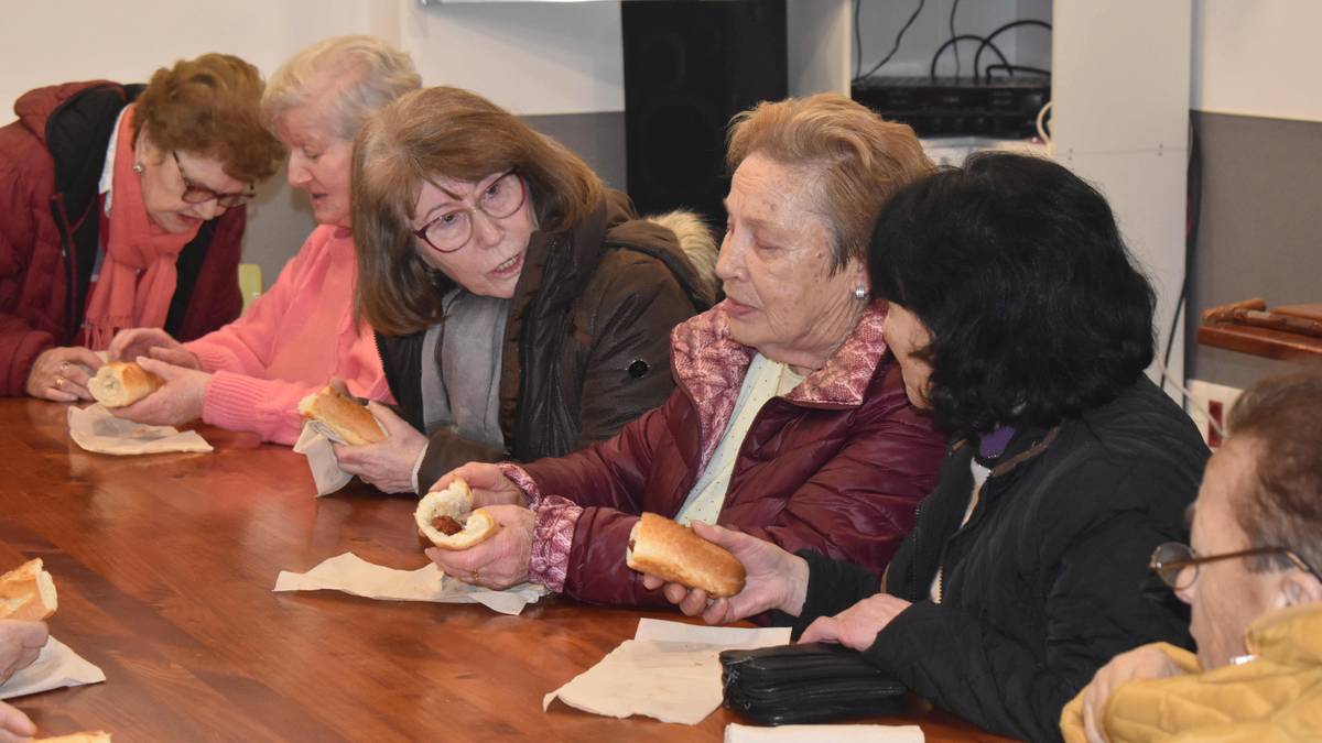 Igandean izango da Santo Tomas eguna, baina txistorra 'santu' ostiraletik aurrera