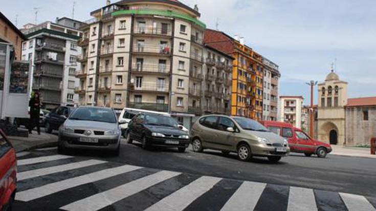Zinkoeneako obrak direla eta, bide aldaketa izango da