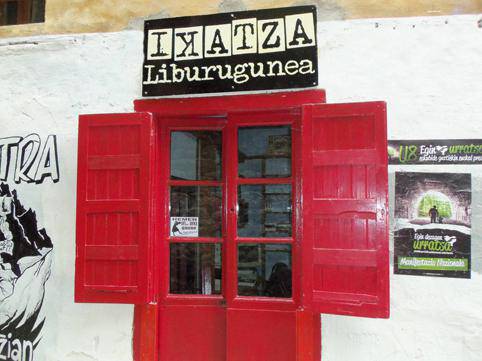 Gaur irekita, goiz eta arratsalde