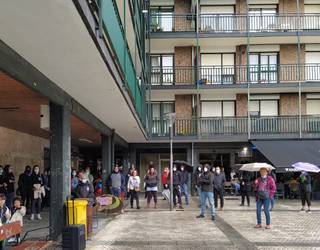 Elkarretaratzea gaur Joseba Barandiaran plazan, Sarrigurengo erailketa matxista salatzeko