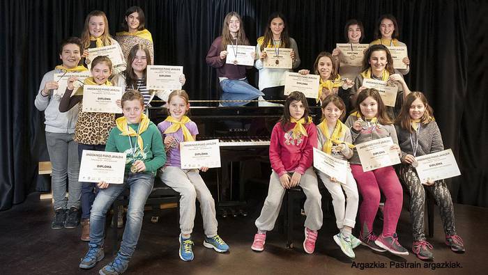 Andoaingo Piano Jaialdian bikain, 17 ikasleak