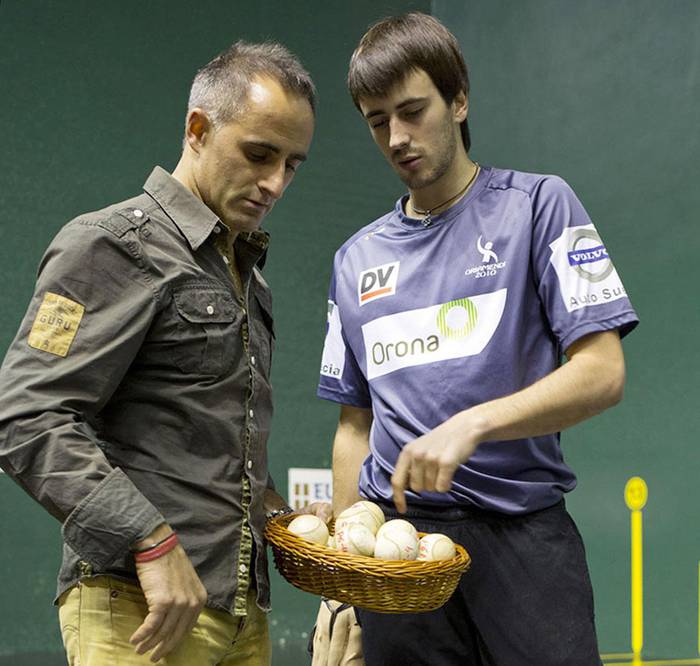 Semifinaletako aurreneko partidua gaur, Barrenetxeak