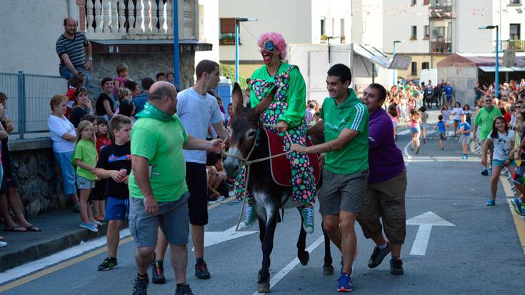 Trakaren aurretik, festa oraindik