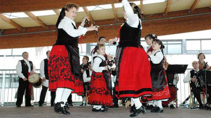 Extremadurako kutixiak eta folklorea bertatik bertara