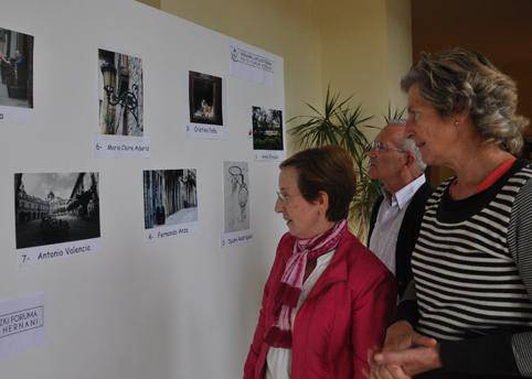 Lore landaketa eta ingurugiroarekin lotuta erakusketa egin dute ikasleek