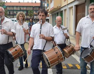 Txirrisklari buruzko proiekzioa eskainiko dute etzi, txistularien dianak 35 urte bete dituenean