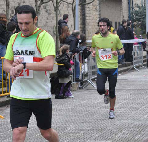 Lasterketan parte hartzeko, izen ematea

