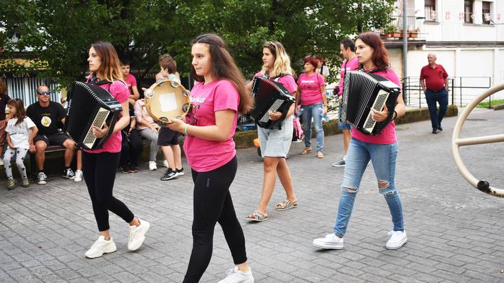 Bihartik igandera arte, jai giroan murgilduko dira Zikuñagako auzotarrak, auzoko festetan