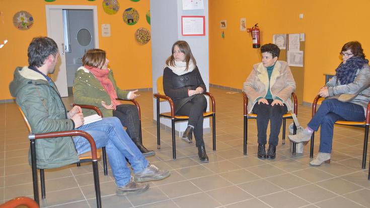 Herritarrei deia, taldean parte hartzeko