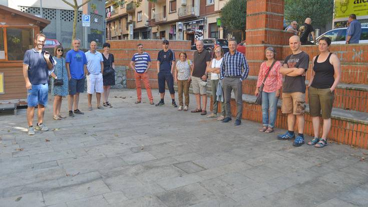«Hernaniarrak harritu egiten dira; zure herria  turista bazina bezela ikustea oso positiboa da»