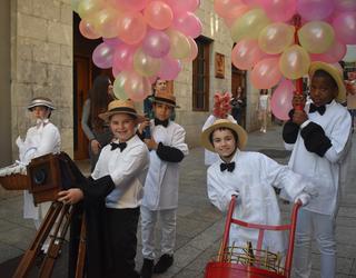 Inude eta Artzainen konpartsa kalera aterako da igande honetan