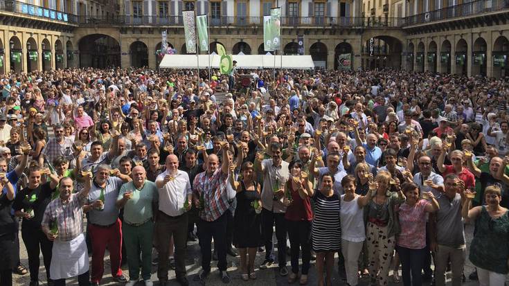 8.000 sagardo botila Donostian, 5.000 sagardozalerentzat