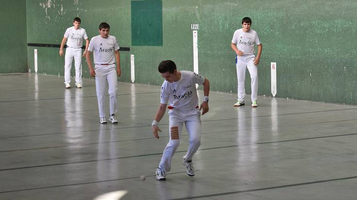 Primeran ekin die Astigarragak final laurdenei, baina ia aukerarik gabe geratu da Hernani