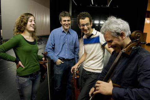 Harizko laukote klasikotik abiatuta, 
ikuspegi berri bat eskainiko du Alos Quartet taldeak