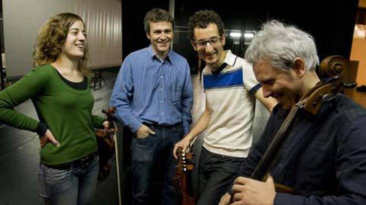 Harizko laukote klasikotik abiatuta, 
ikuspegi berri bat eskainiko du Alos Quartet taldeak
