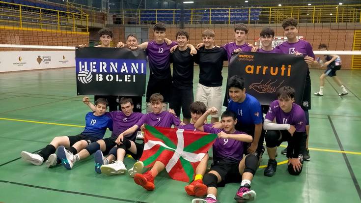 Espainiako Txapelketa jokatu dute Hernani KE boleiboleko kadeteek