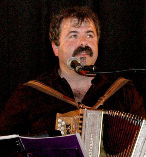 Joseba Tapia, 
bihar Hernanin